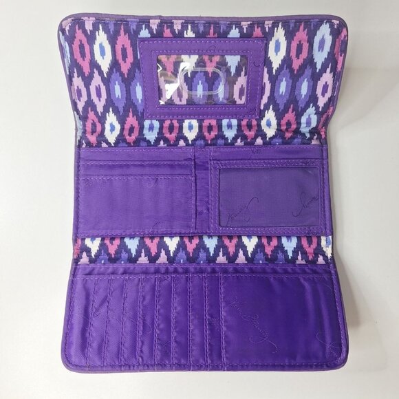 Vera Bradley Lilac Tapestry Purple Paisley Pattern Wallet Clutch Magnetic Trifol - Picture 3 of 8